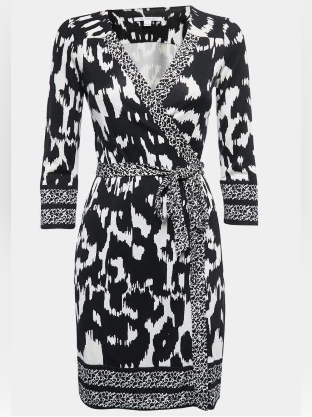 Diane von Furstenberg Tallulah Silk Wrap Dress Size 6 Black and White Ikat Print
